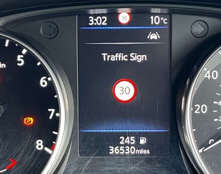 Nissan Qashqai 1.3 Qashqai N-Motion DiG-T 5dr 25