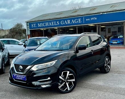 Nissan Qashqai 1.3 Qashqai N-Motion DiG-T 5dr 1