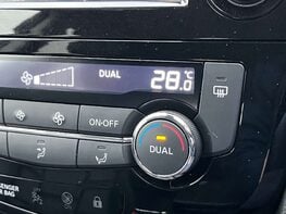 Nissan Qashqai 1.3 Qashqai N-Motion DiG-T 5dr 51