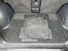 Toyota Rav4 2.2 RAV4 XT-R D-4D 4WD 5dr 44