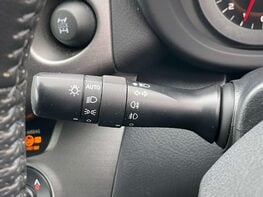 Toyota Rav4 2.2 RAV4 XT-R D-4D 4WD 5dr 34