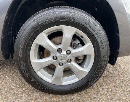 Toyota Rav4 2.2 RAV4 XT-R D-4D 4WD 5dr 16