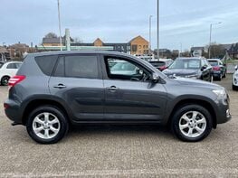 Toyota Rav4 2.2 RAV4 XT-R D-4D 4WD 5dr 10