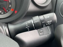 Toyota Rav4 2.2 RAV4 XT-R D-4D 4WD 5dr 35