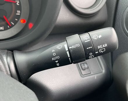 Toyota Rav4 2.2 RAV4 XT-R D-4D 4WD 5dr 35