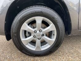 Toyota Rav4 2.2 RAV4 XT-R D-4D 4WD 5dr 14