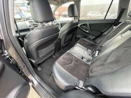 Toyota Rav4 2.2 RAV4 XT-R D-4D 4WD 5dr 42