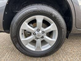 Toyota Rav4 2.2 RAV4 XT-R D-4D 4WD 5dr 15