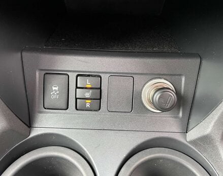 Toyota Rav4 2.2 RAV4 XT-R D-4D 4WD 5dr 28