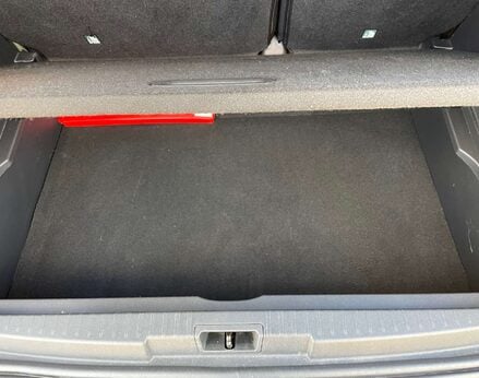 Renault Captur 1.3 Captur GT Line TCe Auto 5dr 63