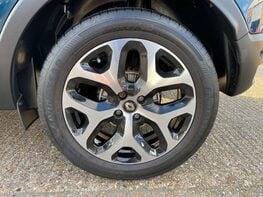 Renault Captur 1.3 Captur GT Line TCe Auto 5dr 16