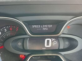 Renault Captur 1.3 Captur GT Line TCe Auto 5dr 23