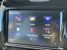 Renault Captur 1.3 Captur GT Line TCe Auto 5dr 28