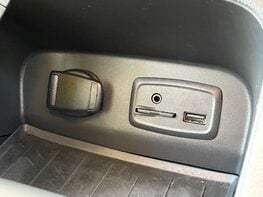 Renault Captur 1.3 Captur GT Line TCe Auto 5dr 43