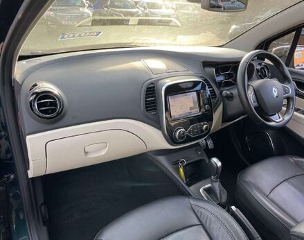 Renault Captur 1.3 Captur GT Line TCe Auto 5dr 24