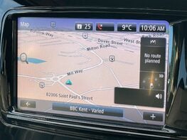 Renault Captur 1.3 Captur GT Line TCe Auto 5dr 30