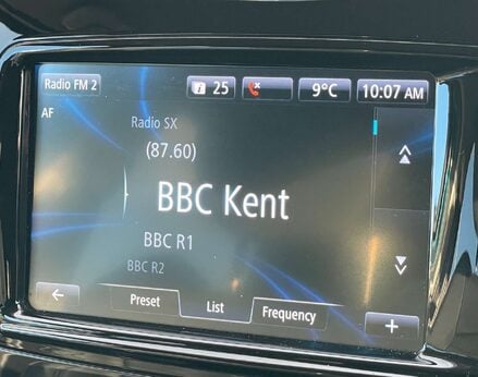 Renault Captur 1.3 Captur GT Line TCe Auto 5dr 32