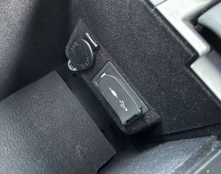 Lexus NX 2.5 NX 300h F Sport CVT 4WD 5dr 49