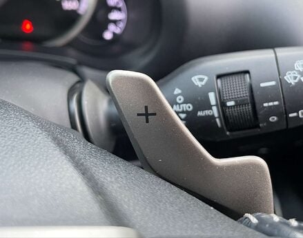 Lexus NX 2.5 NX 300h F Sport CVT 4WD 5dr 56