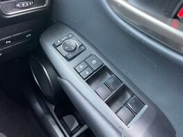 Lexus NX 2.5 NX 300h F Sport CVT 4WD 5dr 60