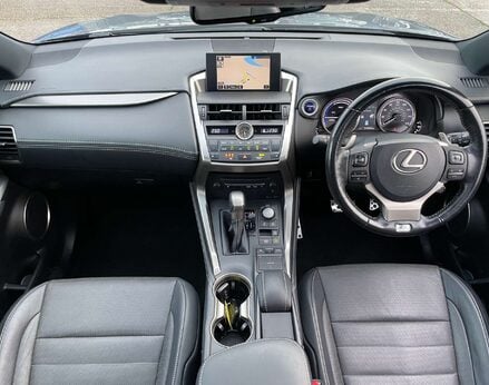 Lexus NX 2.5 NX 300h F Sport CVT 4WD 5dr 2