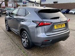 Lexus NX 2.5 NX 300h F Sport CVT 4WD 5dr 8