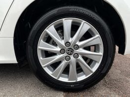 Toyota Yaris 1.5 Yaris Icon HEV CVT 5dr 14