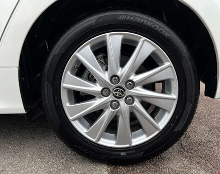 Toyota Yaris 1.5 Yaris Icon HEV CVT 5dr 14