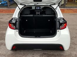 Toyota Yaris 1.5 Yaris Icon HEV CVT 5dr 66