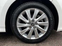 Toyota Yaris 1.5 Yaris Icon HEV CVT 5dr 16