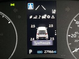 Toyota Yaris 1.5 Yaris Icon HEV CVT 5dr 23