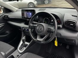 Toyota Yaris 1.5 Yaris Icon HEV CVT 5dr 18