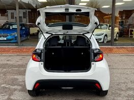 Toyota Yaris 1.5 Yaris Icon HEV CVT 5dr 65