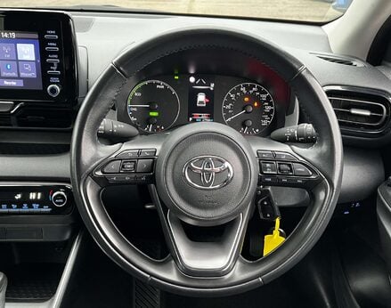 Toyota Yaris 1.5 Yaris Icon HEV CVT 5dr 20