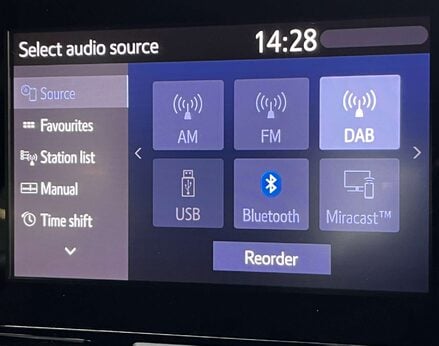 Toyota Yaris 1.5 Yaris Icon HEV CVT 5dr 45