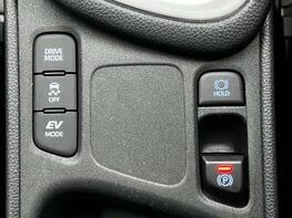 Toyota Yaris 1.5 Yaris Icon HEV CVT 5dr 55