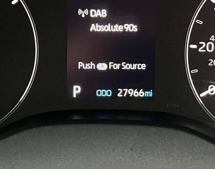 Toyota Yaris 1.5 Yaris Icon HEV CVT 5dr 33