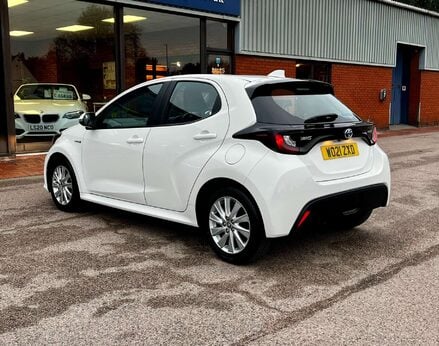 Toyota Yaris 1.5 Yaris Icon HEV CVT 5dr 9