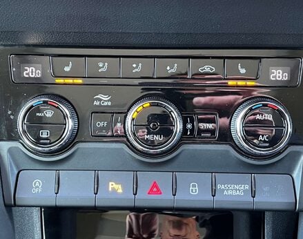 Skoda Karoq 1.5 Karoq Edition TSi Semi-Auto 5dr 53