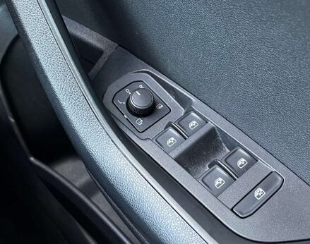 Skoda Karoq 1.5 Karoq Edition TSi Semi-Auto 5dr 68