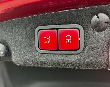 Mercedes-Benz C Class 2.1 C220 Sport Premium Bluetec Auto 4dr 69