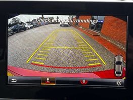 Mercedes-Benz C Class 2.1 C220 Sport Premium Bluetec Auto 4dr 33