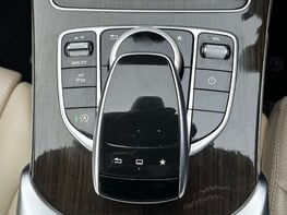 Mercedes-Benz C Class 2.1 C220 Sport Premium Bluetec Auto 4dr 55