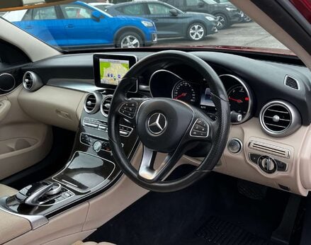 Mercedes-Benz C Class 2.1 C220 Sport Premium Bluetec Auto 4dr 18