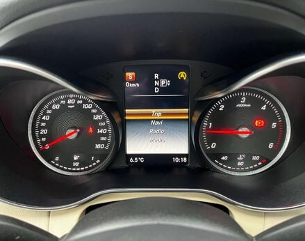 Mercedes-Benz C Class 2.1 C220 Sport Premium Bluetec Auto 4dr 21