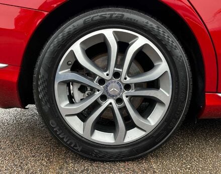 Mercedes-Benz C Class 2.1 C220 Sport Premium Bluetec Auto 4dr 15