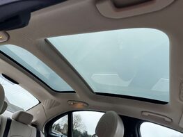 Mercedes-Benz C Class 2.1 C220 Sport Premium Bluetec Auto 4dr 83