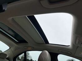 Mercedes-Benz C Class 2.1 C220 Sport Premium Bluetec Auto 4dr 84