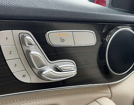 Mercedes-Benz C Class 2.1 C220 Sport Premium Bluetec Auto 4dr 73