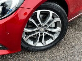 Mercedes-Benz C Class 2.1 C220 Sport Premium Bluetec Auto 4dr 3